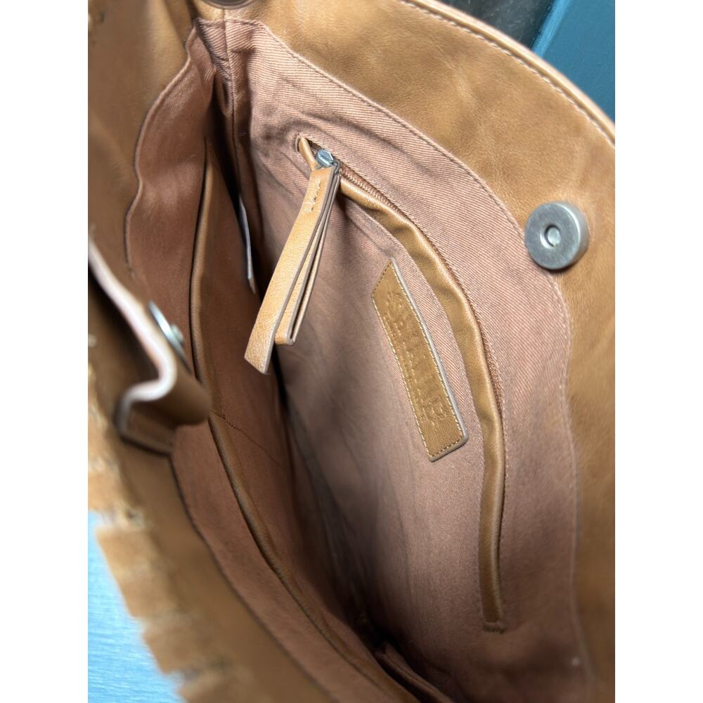 Shyanne Country Western Hair-on-Hide Cowhide Fringe Crossbody Purse Bag Leather - Picture 5 of 8